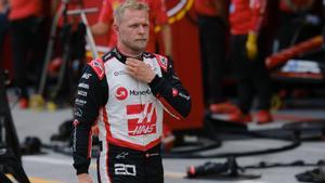 Kevin Magnussen se perderá la próxima carrera por sanción