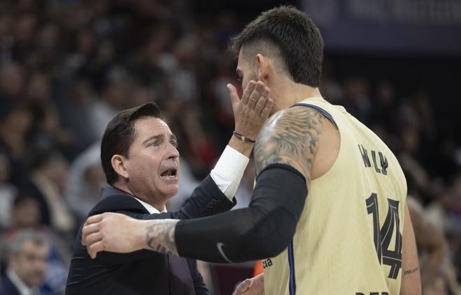 Al Barça de Pascual li sobren tres dècimes a Istanbul