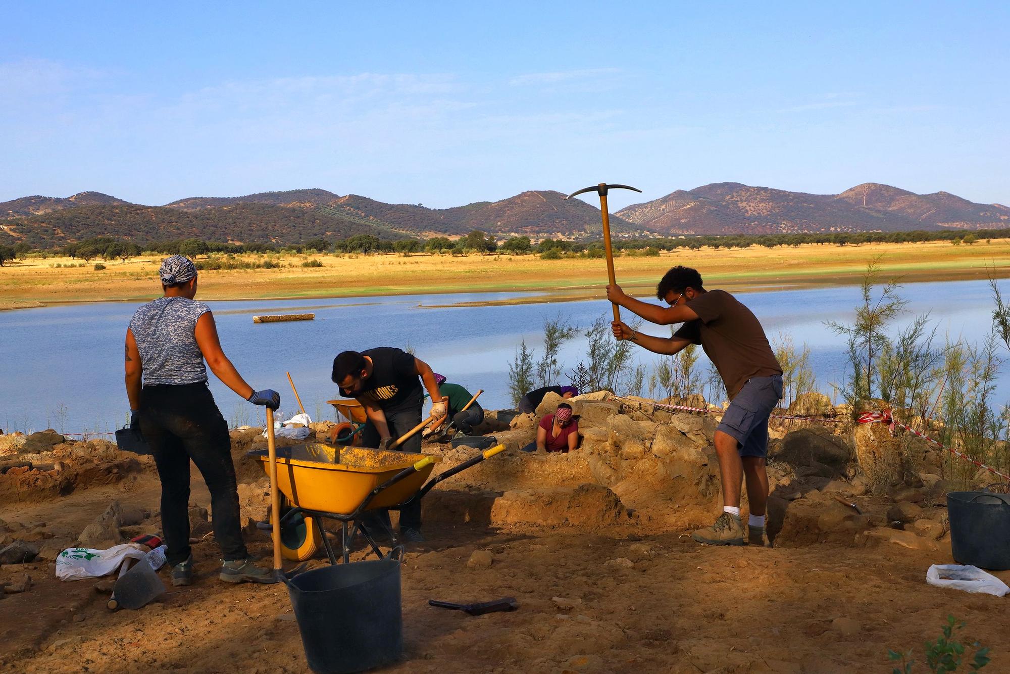 El poblado Íbero que emerge de las aguas de Sierra Boyera