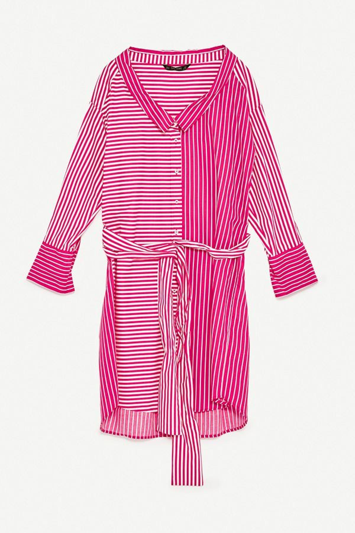 Vestidos camiseros de Zara en rebajas: a rayas rosas