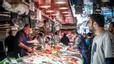 La Boqueria traslladarà les peixateries a una carpa a la Gardunya el 2027 per reformar el centre del mercat