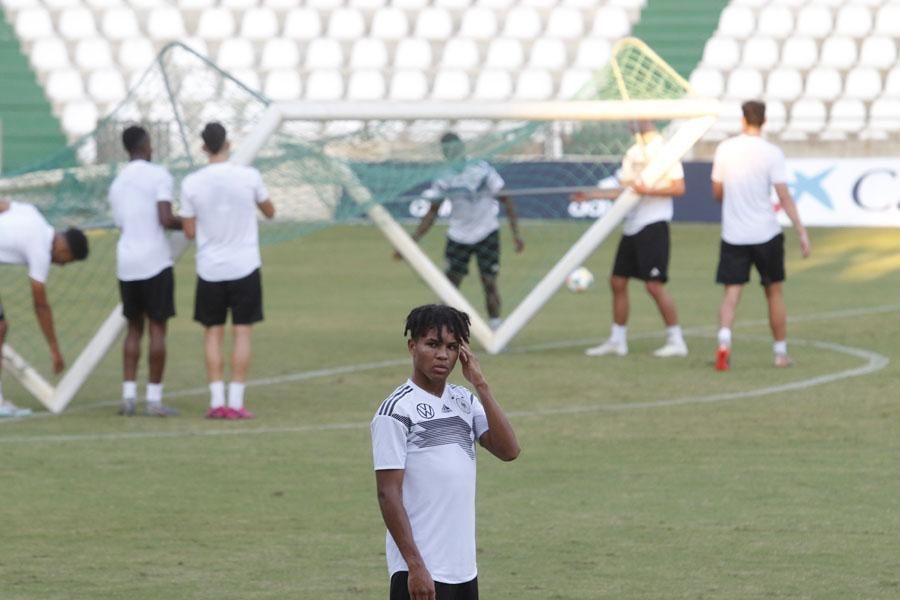 Entrenamiento de la Sub 21 en Córdoba