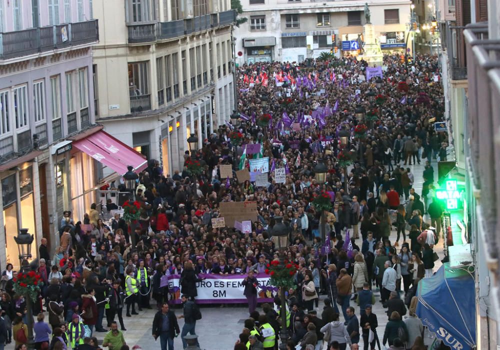 Miles de manifestantes colapsan el centro de Málaga en una marcha que comenzaba con polémica con Francisco de la Torre