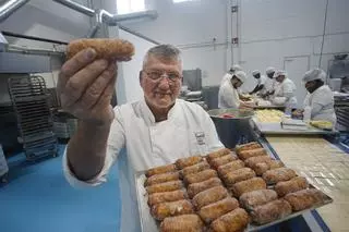 Les imatges de l'obrador d'El Xuixo de Can Castelló i el gerent Julià Castelló