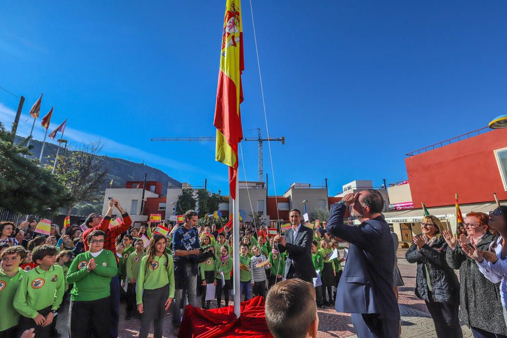 Los escolares del colegio de Hurchillo celebran lo