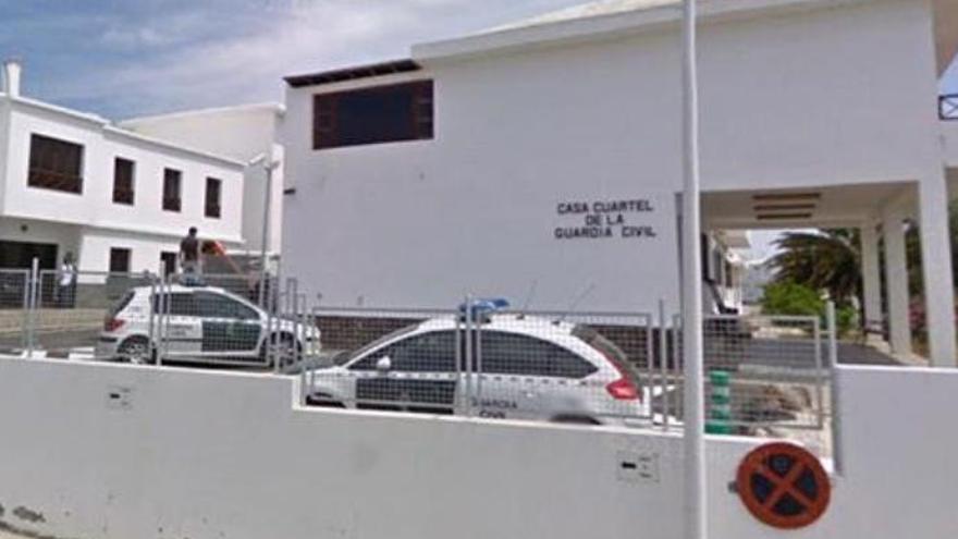 Un turista causa destrozos y hiere a tres agentes en Lanzarote