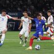 Kylian Mbappe se vio superado por la defensa italiana