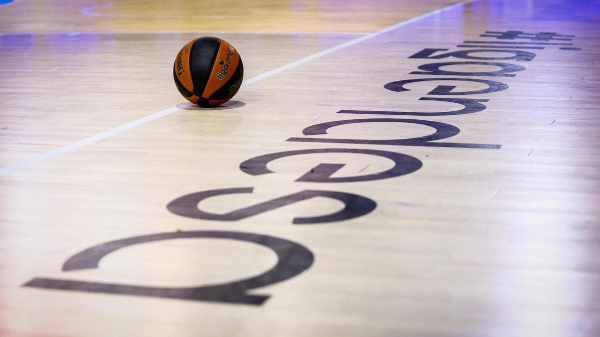 El Unicaja visitará este domingo al UCAM Murcia.