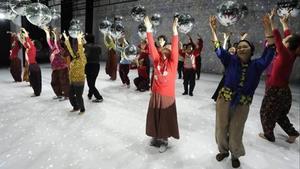 Un momento de ’Dancing Grandmothers’, que el lunes se estrena en el Mercat. 