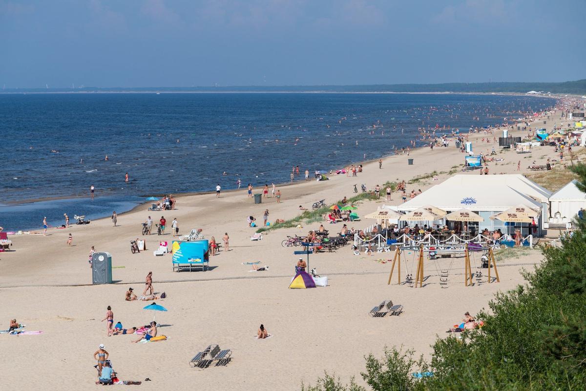 Playa de Dzintari en Jūrmala, Letonia