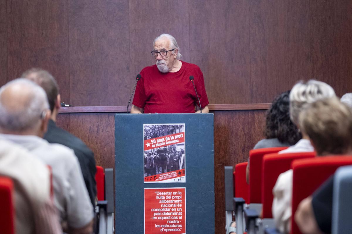 Així va ser l'acte en homenatge al mossèn Armengou
