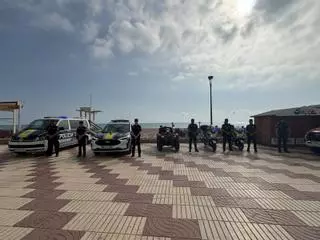 Sueca refuerza este verano el operativo policial y de salvamento en las playas