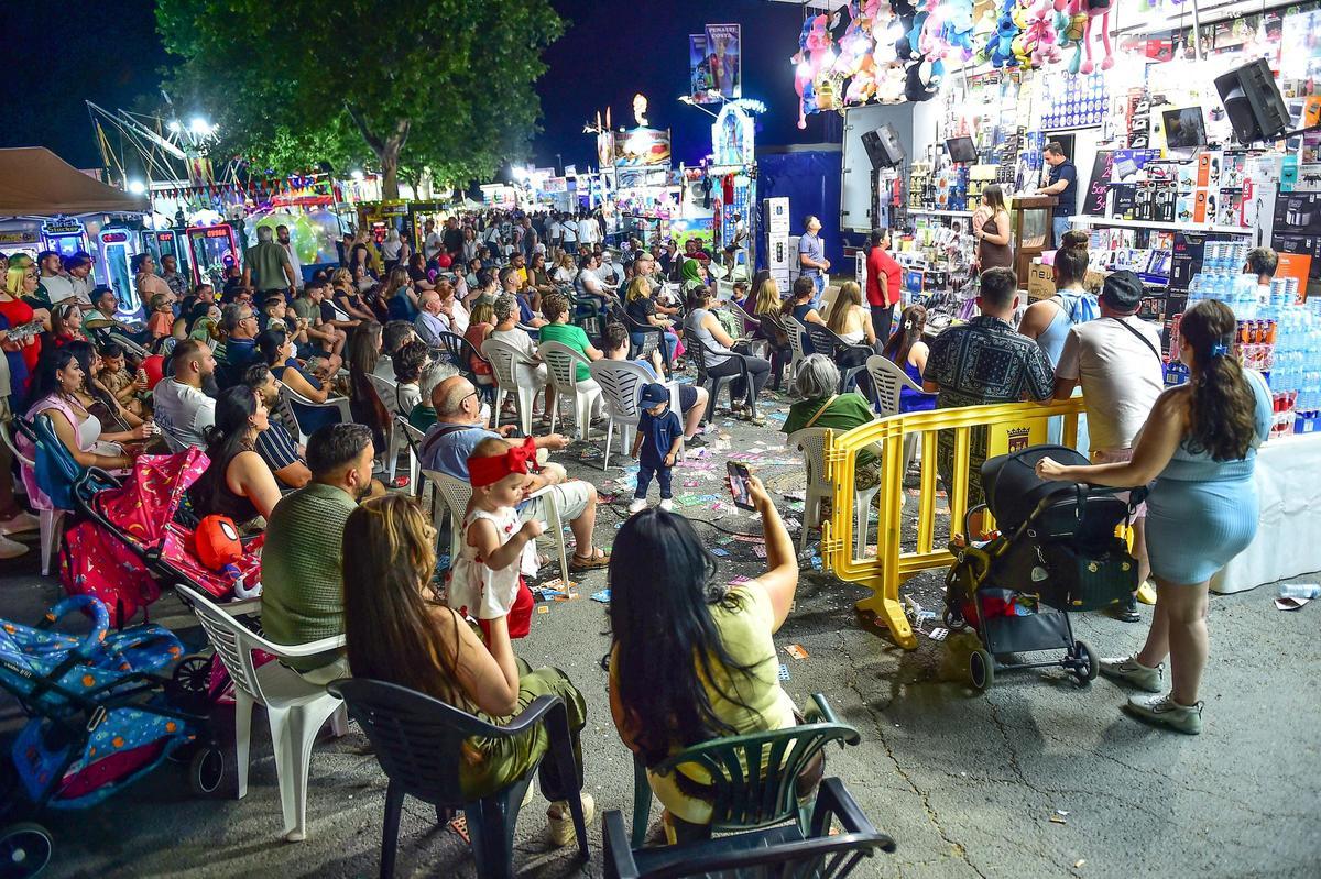 Fotogalería | Las imágenes de las cañas del sábado y el recinto ferial de Plasencia Fotogalería | Las imágenes de las cañas del sábado y el recinto ferial de Plasencia