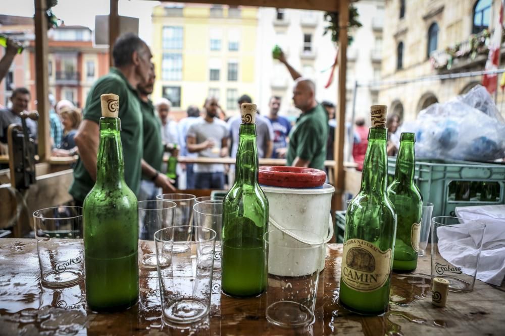 Gran fiesta de la sidra en Gijón