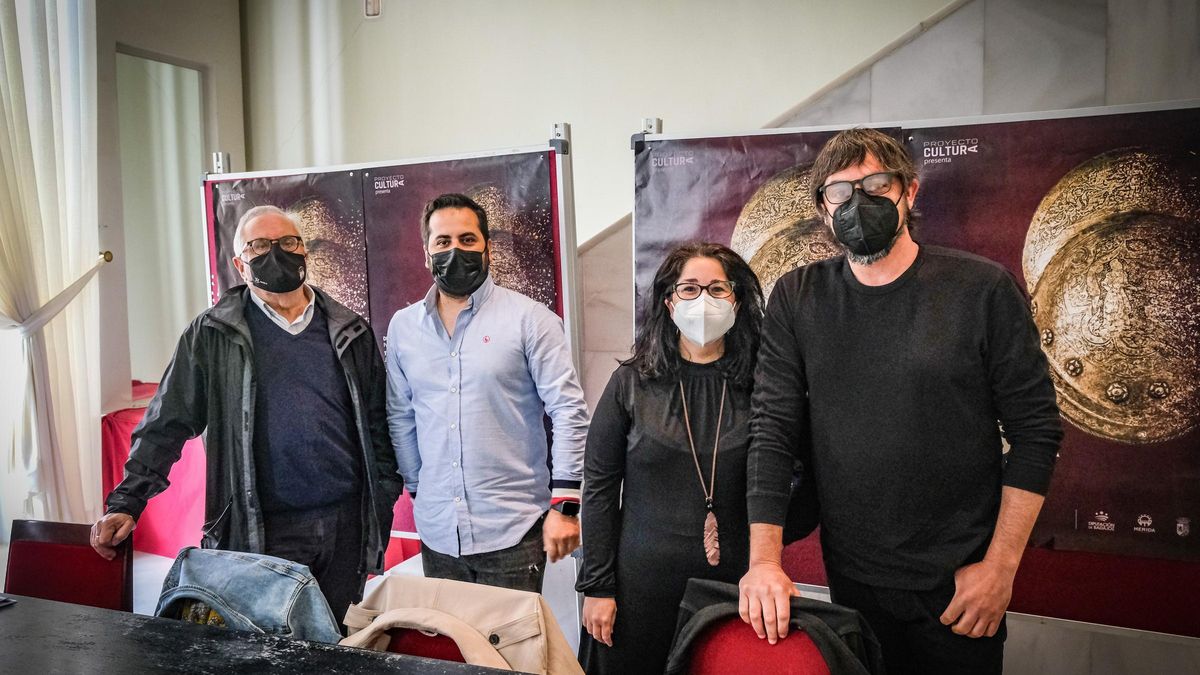 Miguel Murillo, Pero Luis López, Nuqui Fernández y Chema Pizarro, ayer, en el López.