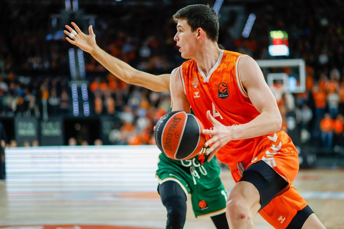 Jaime Pradilla, en el partido entre el Valencia Basket y el Zalguiris Kaunas