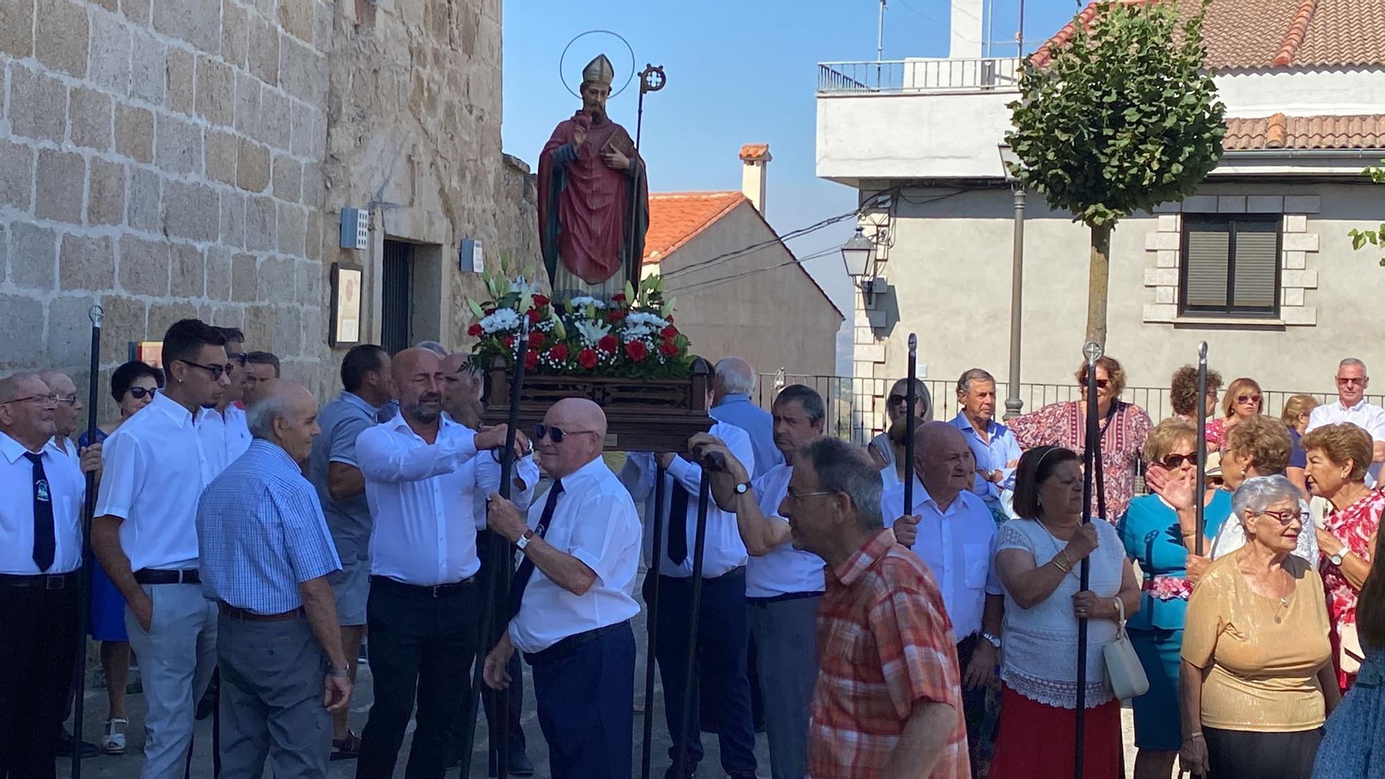 GALERÍA| Traslado de la Virgen de la Bandera en Fermoselle