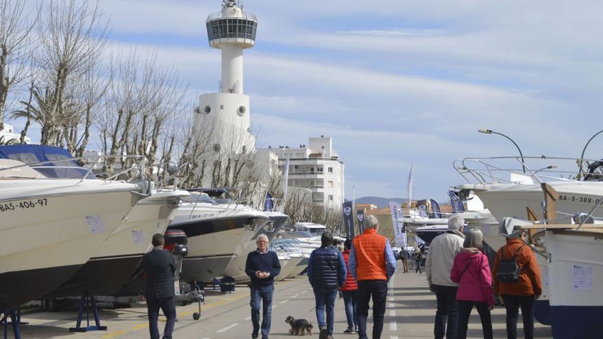 Visitants i nàutiques a la Fira del Vaixell d’Ocasió del 2023.