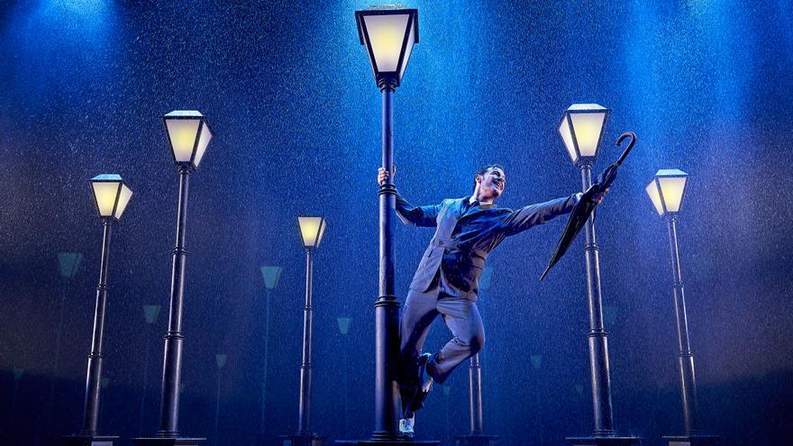 El musical &#039;Cantando bajo la lluvia&#039; llega al escenario del Gran Teatro este verano
