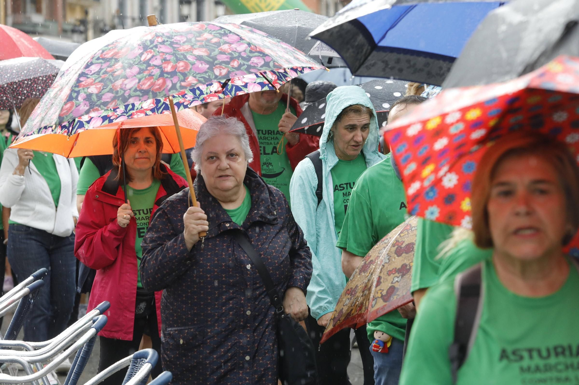 EN IMÁGENES: la Marcha contra el ELA en Avilés