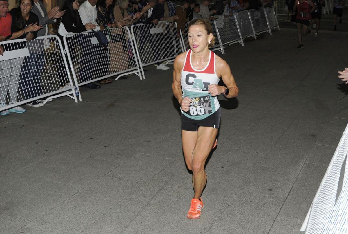 Momento de la salida
 en la calle Calvo Sotelo.   | // BERNABÉ/JAVIER LALÍN