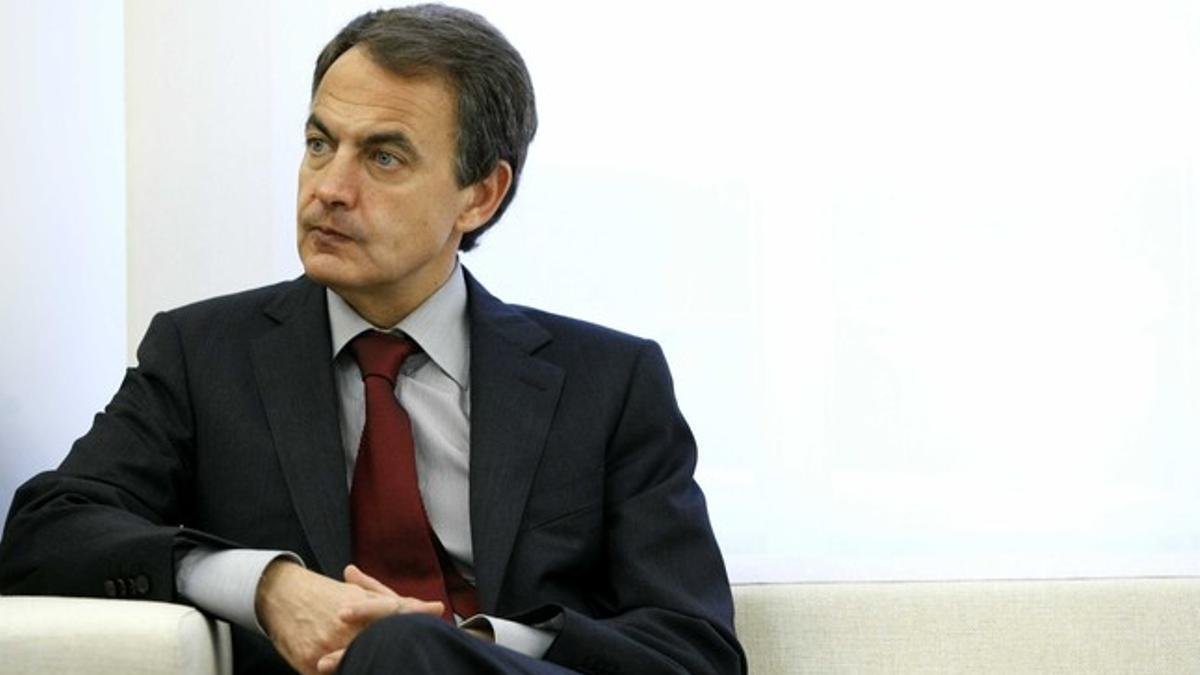 El presidente del gobierno Jose Luis Rodriguez Zapatero, en el Palacio de la Moncloa.
