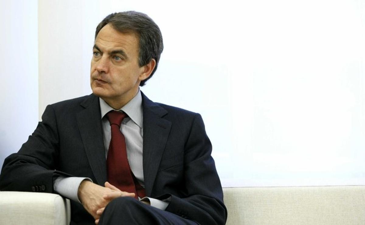 El presidente del gobierno Jose Luis Rodriguez Zapatero, en el Palacio de la Moncloa.