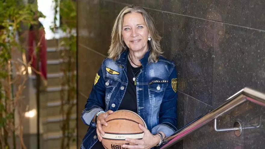 Nina Pont, presidenta del Manresa Club Bàsquet Femení: "L'oportunitat de pujar era ara"