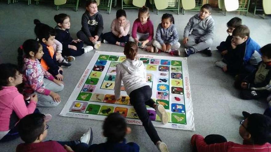 Una de las actividades en el colegio A Lomba. //