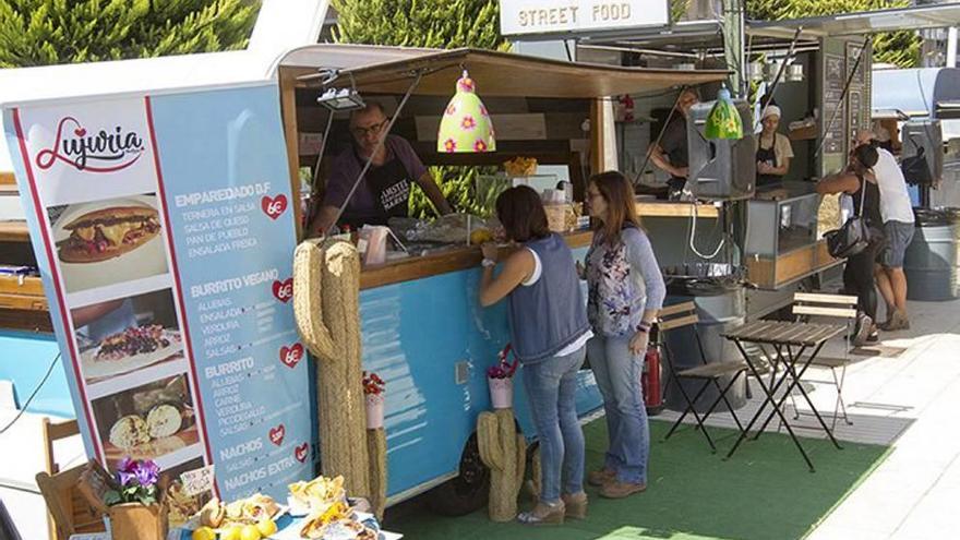 Food trucks  del mundo  en La Alameda