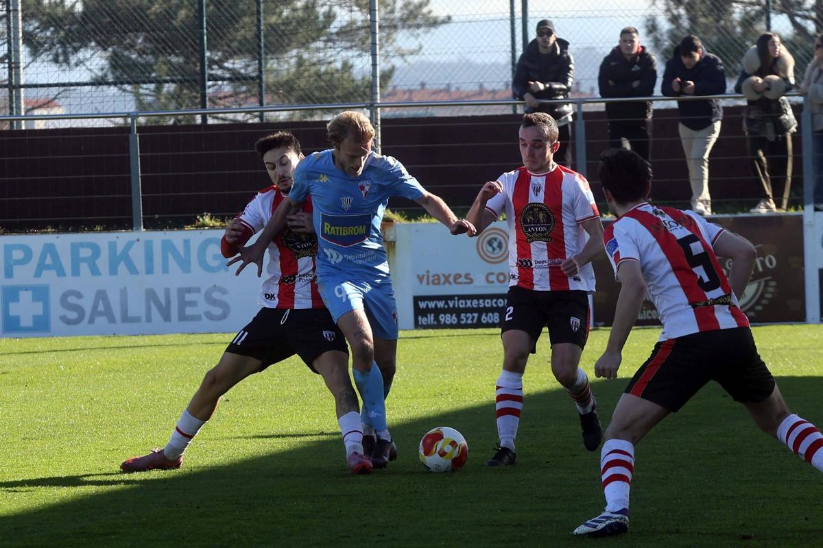 Duelo de goles en el Salvador Otero
