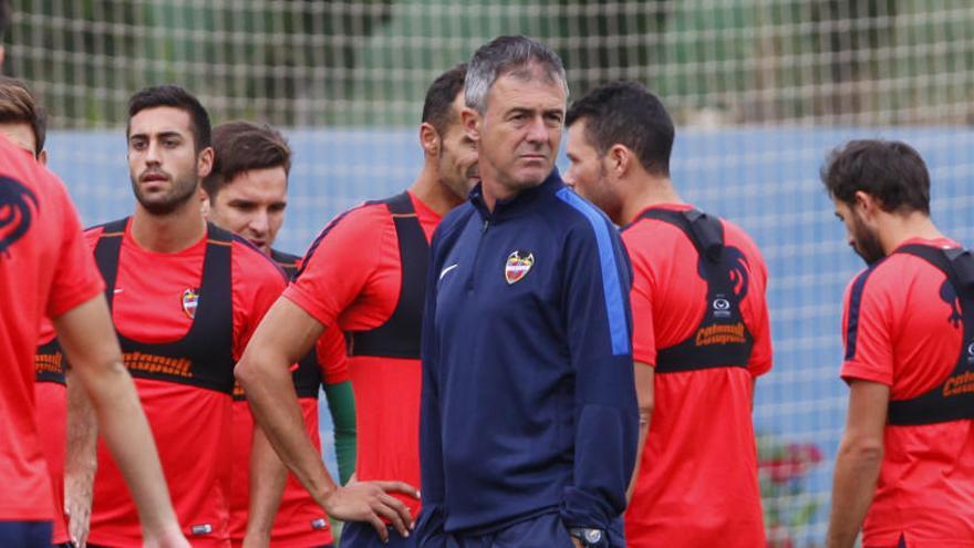 Lucas Alcaraz, en uno de los entrenamientos en la Ciudad Deportiva.