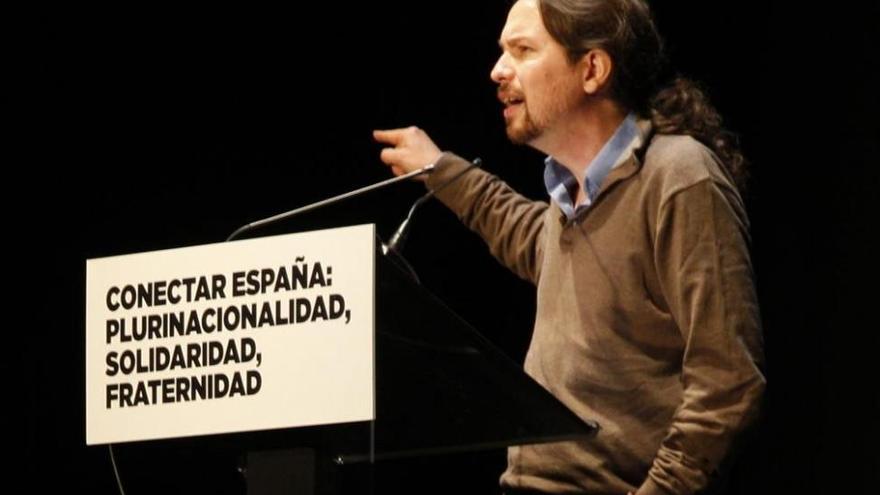 Pablo Iglesias: &quot;Ay Pedro Sánchez, la derecha española no paga a traidores&quot;