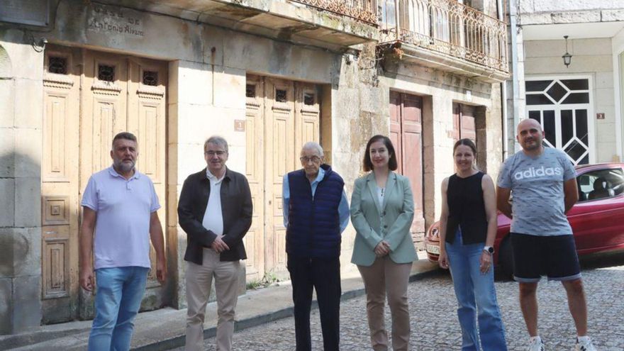Visita de Manuel Pardo a Cortegada. | |