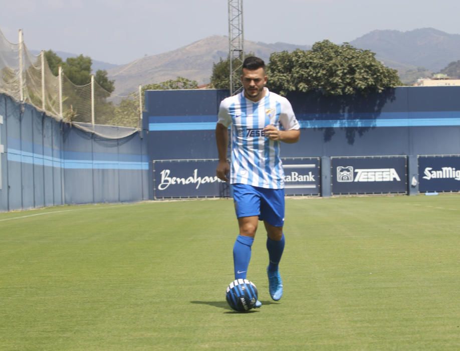 El Málaga CF presenta a Sadiku , González, y Benkhemassa