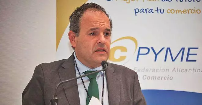 Carlos Baño: «No puede ser que al comercio se le exijan impuestos sin tener ningún tipo de beneficios»