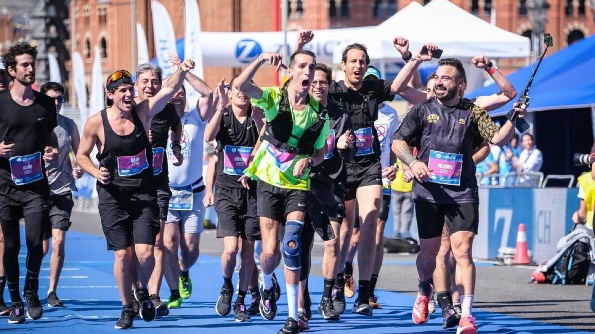 Álex Roca hizo historia en la maratón de Barcelona