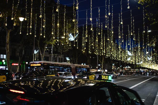 Luces navideñas por las calles de Barcelona