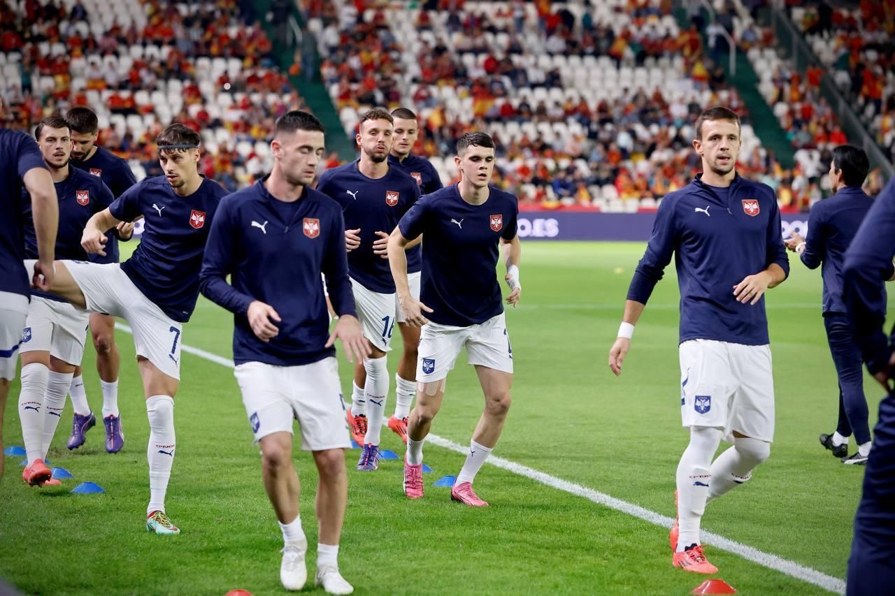 El apoyo de la afición cordobesa a la selección española, en imágenes