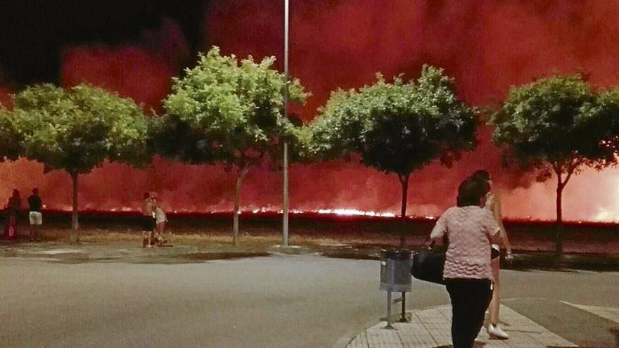 La policía busca a los autores de 8 incendios declarados en Mejostilla en los últimos 3 días