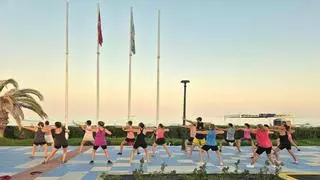 La Playa Slow amplía sus clases de bienestar hasta final de año tras el éxito del verano en Castelló