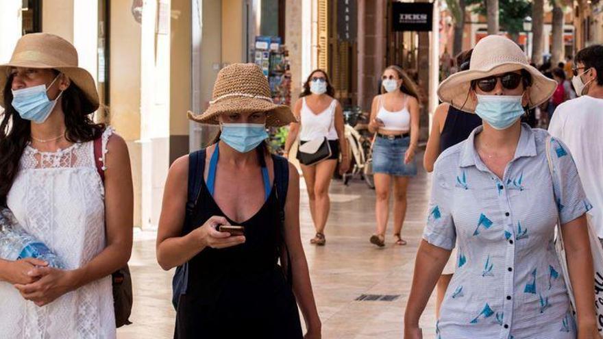 Casi 700 multas en Castellón por no llevar mascarilla o violar la norma anticovid