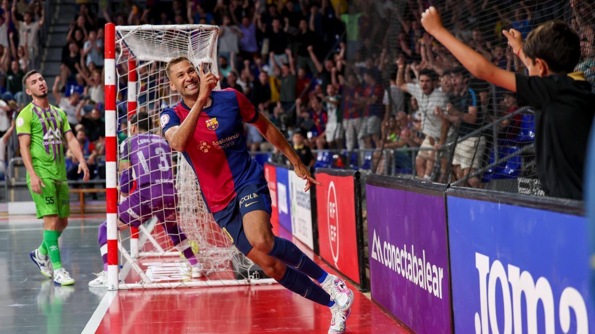 Pito anotó dos goles y asistió a Touré en el 3-2