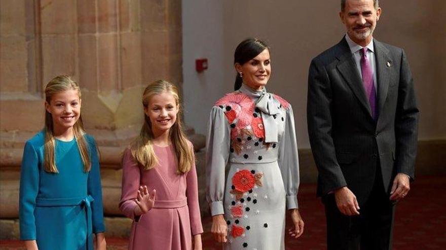 La princesa Leonor y la infanta Sofía participarán en la lectura del Quijote y homenajearán a los sanitarios