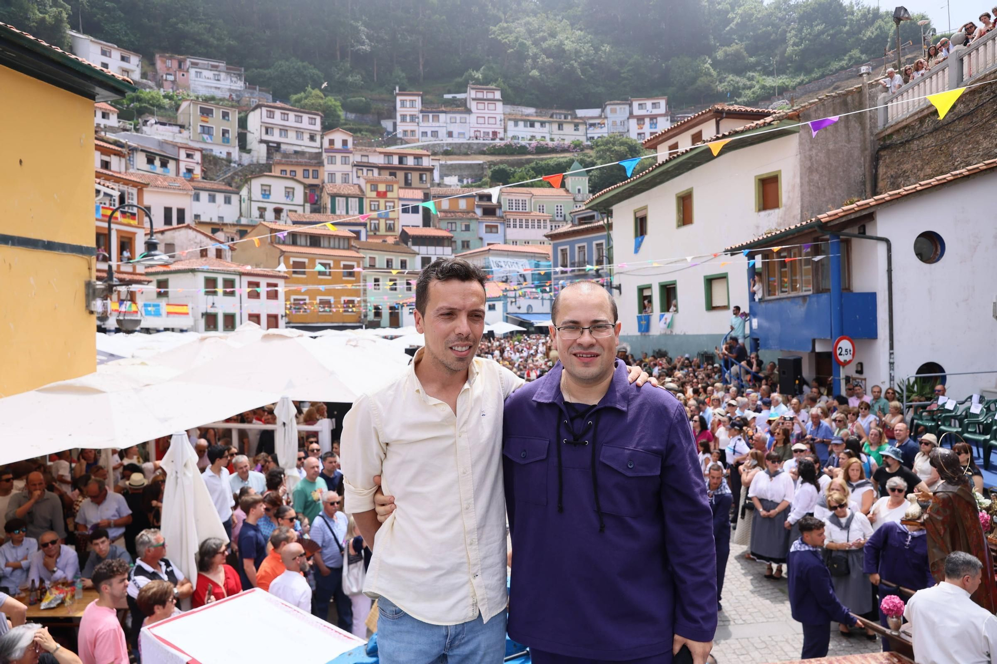 EN IMÁGENES: así fue el día de L'Amuravela en Cudillero