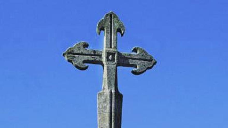 Cruz de Ermelo colocada en 1954 polo alcalde de Bueu J. Mª Massó.   | // ARQUIVO DO AUTOR