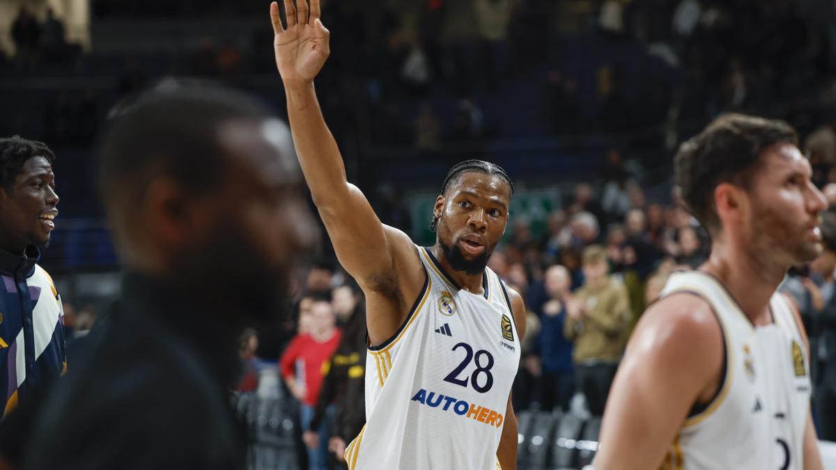 Yabusele guía al Madrid ante el ASVEL.