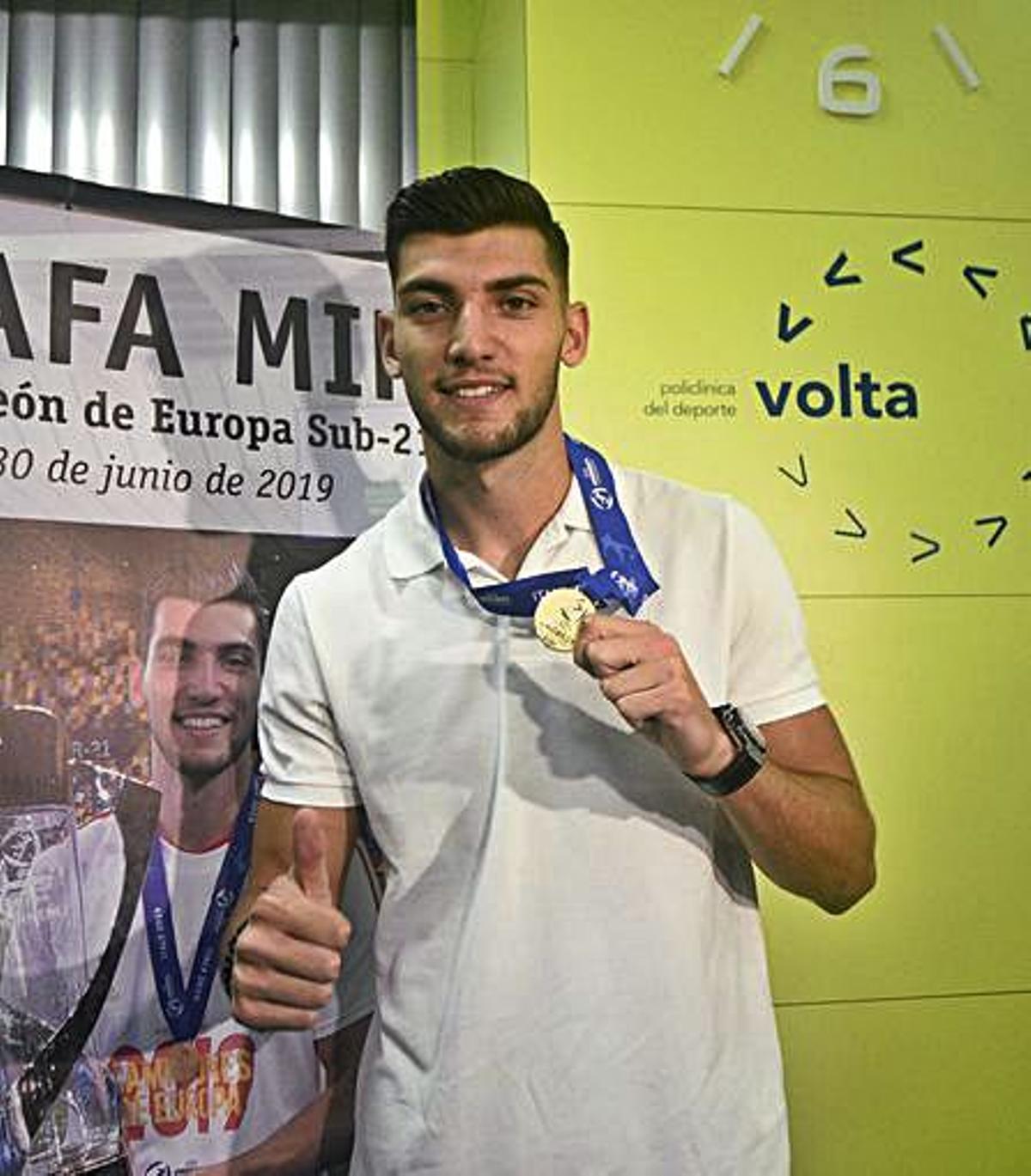 Rafa Mir  | L.O