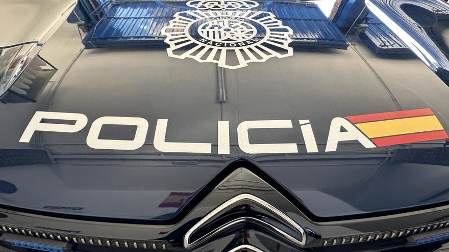Dos detenidos en A Coruña por varios robos en vehículos dentro de un garaje