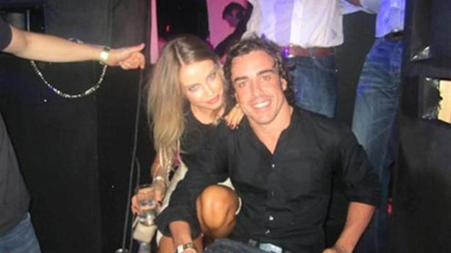 Fernando Alonso y Xenia Tchoumitcheva.